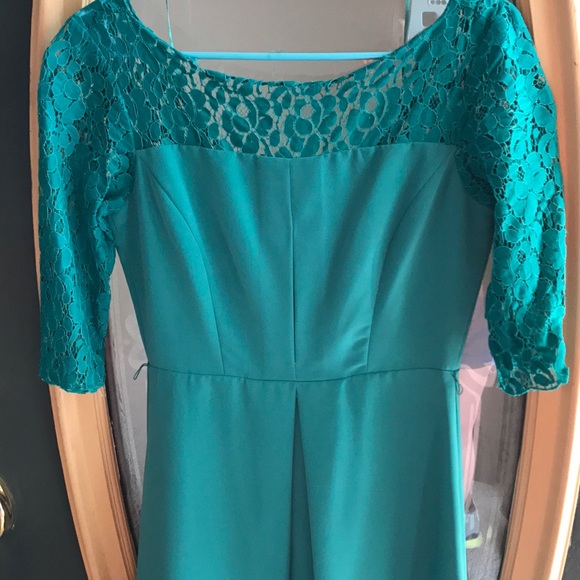 Jessica Simpson size 2 - Picture 2 of 2